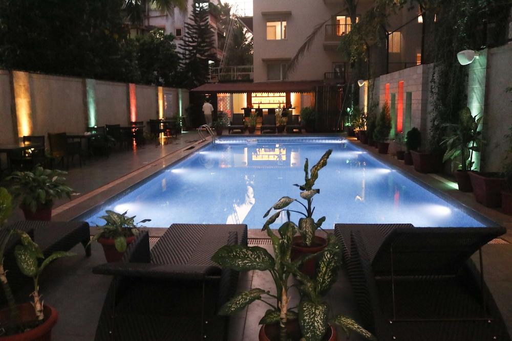 Calangute Towers - Am Hotel Kollection Εξωτερικό φωτογραφία